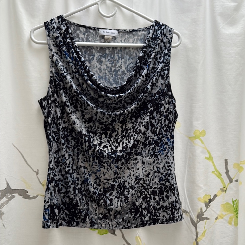 Calvin Klein Black/white/Gray with blue accent shell top with cowl neck